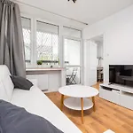Solidarnosci 68 By Homeprime Apartment *