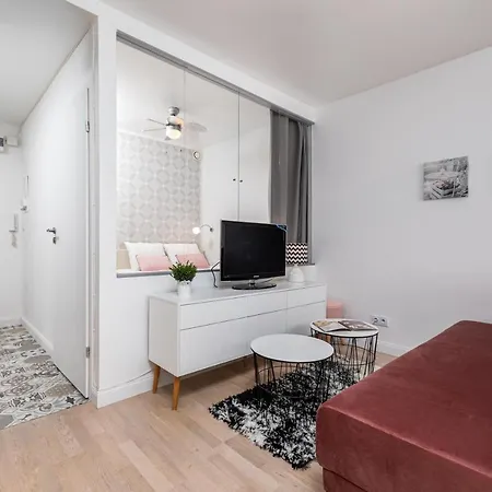 Solidarnosci 68 By Homeprime * Warszawa