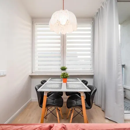 Apartment Solidarnosci 68 By Homeprime