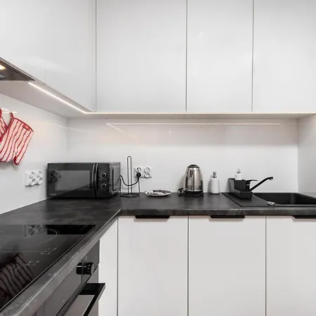 Апартаменты Solidarnosci 68 By Homeprime *